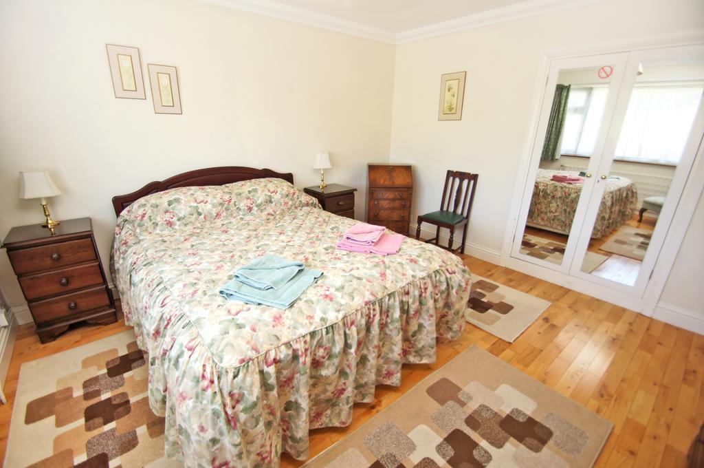 Dean Court Garden - Parking - By Brighton Holiday Lets 외부 사진